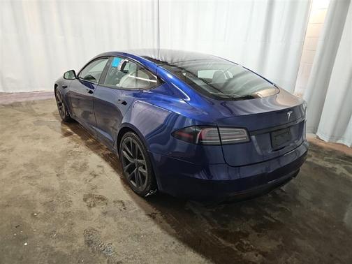 2022 Tesla Model S Dual Motor All-Wheel Drive