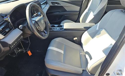 Ice Cap 2025 Toyota Camry XSE