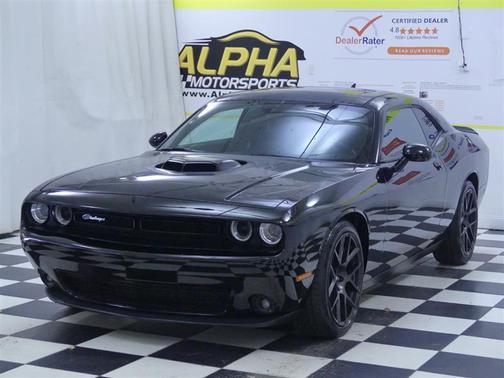 2017 Dodge Challenger R/T