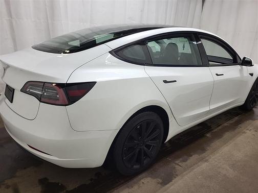 2023 Tesla Model 3 Standard Range
