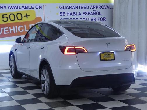 Pearl White Multi-Coat 2023 Tesla Model Y Long Range Dual Motor All-Wheel Drive
