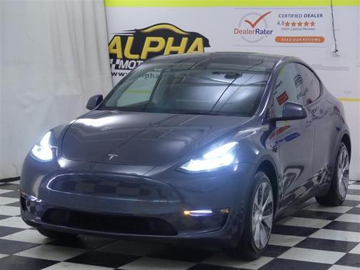 2022 Tesla Model Y Long Range Dual Motor All-Wheel Drive