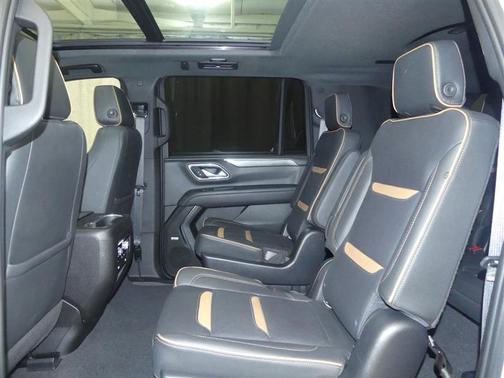 2022 GMC Yukon XL 4WD AT4