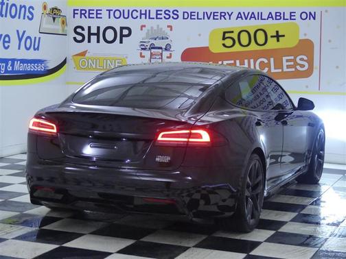 2022 Tesla Model S Plaid