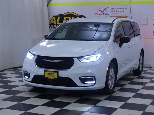 2025 Chrysler Pacifica L