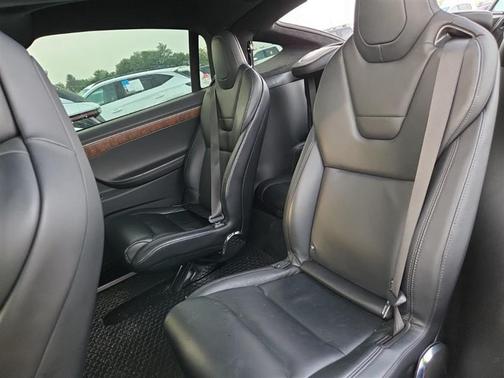 2017 Tesla Model X 100D