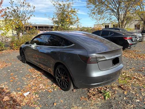 2018 Tesla Model 3 Performance