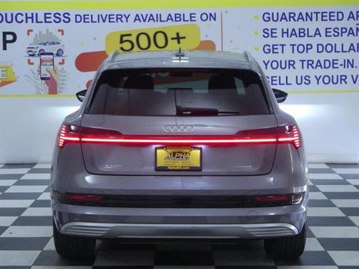 2021 Audi e-tron Premium