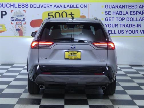 2019 Toyota RAV4 Hybrid SE