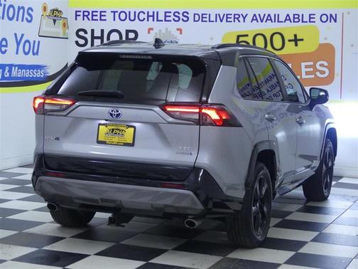 2019 Toyota RAV4 Hybrid SE