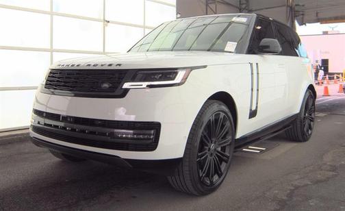 White 2025 Land Rover Range Rover P530 SE