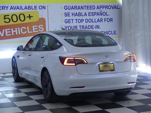 Pearl White Multi-Coat 2023 Tesla Model 3 Standard Range