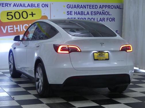 2021 Tesla Model Y Long Range Dual Motor All-Wheel Drive