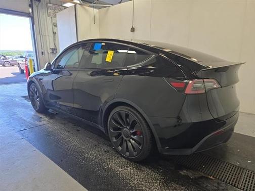 2022 Tesla Model Y Performance Dual Motor All-Wheel Drive