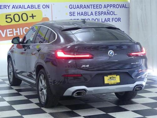 2024 BMW X4 xDrive30i