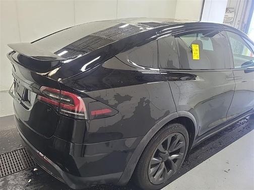 2022 Tesla Model X Dual Motor All-Wheel Drive