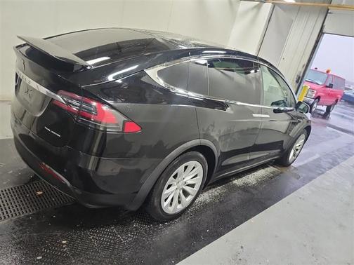 2020 Tesla Model X Long Range Plus Dual Motor All-Wheel Drive