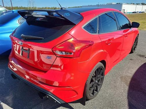 2018 Ford Focus RS Base
