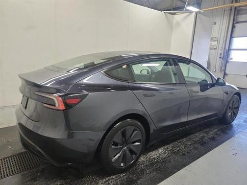 2024 Tesla Model 3 Standard Range