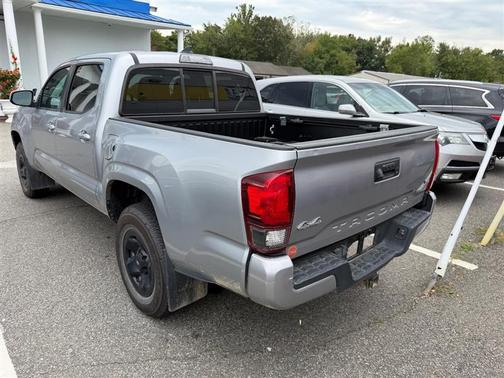 2019 Toyota Tacoma SR