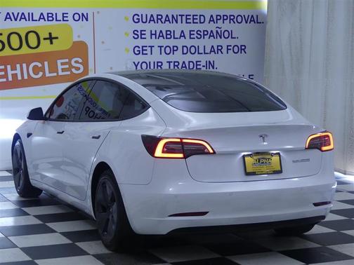 2021 Tesla Model 3 Standard Range Plus