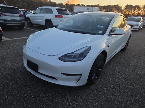 2023 Tesla Model 3 Standard Range Plus