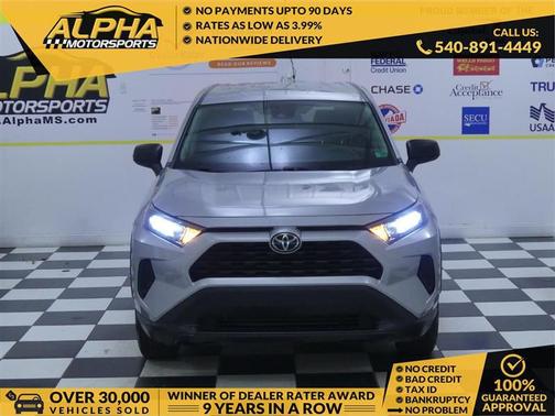 2022 Toyota RAV4 LE