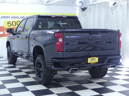 2022 Chevrolet Silverado 1500 Custom Trail Boss