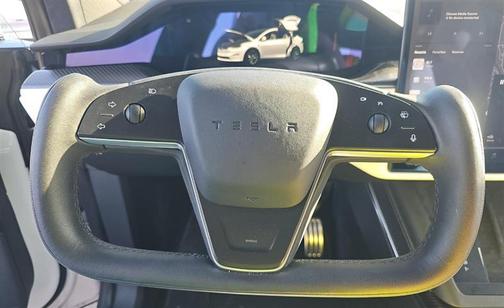 2022 Tesla Model X Plaid Tri Motor All-Wheel Drive