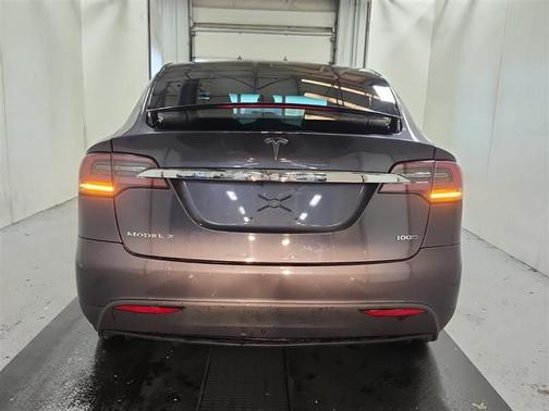 2018 Tesla Model X 100D