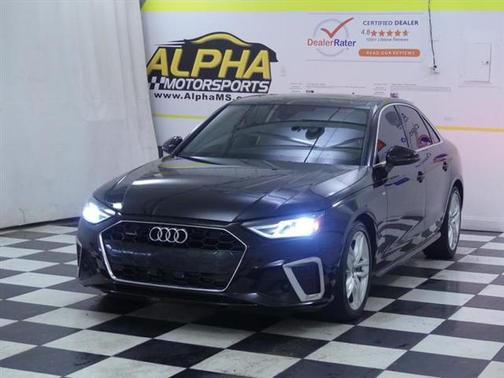 2022 Audi A4 45 S line Premium