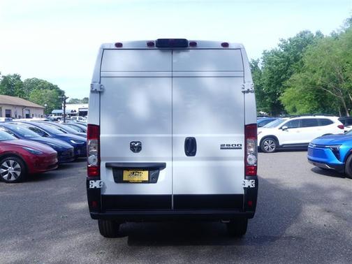 Bright White Clearcoat 2025 RAM ProMaster 2500 Tradesman