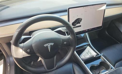 2020 Tesla Model 3 Standard Range Plus