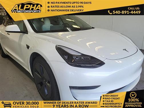 Pearl White Multi-Coat 2022 Tesla Model 3 Standard Range Plus