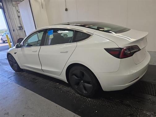 2018 Tesla Model 3 Performance