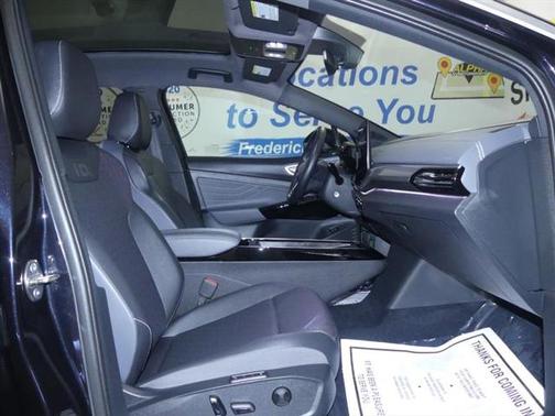 2023 Volkswagen ID.4 PRO S PLUS