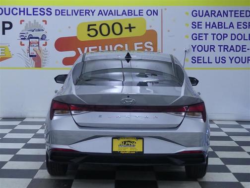2022 Hyundai ELANTRA SEL