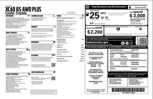 2023 Volvo XC60 Plus Dark Theme