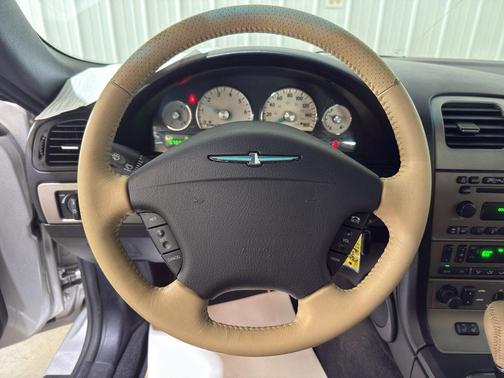 Cashmere Tri-Coat Clearcoat Metallic 2005 Ford Thunderbird 50th Anniversary