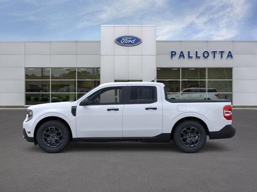 Oxford White 2026 Ford Maverick XLT