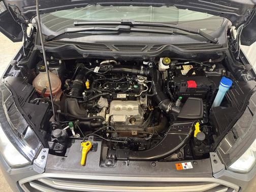 Smoke Metallic 2021 Ford EcoSport SE