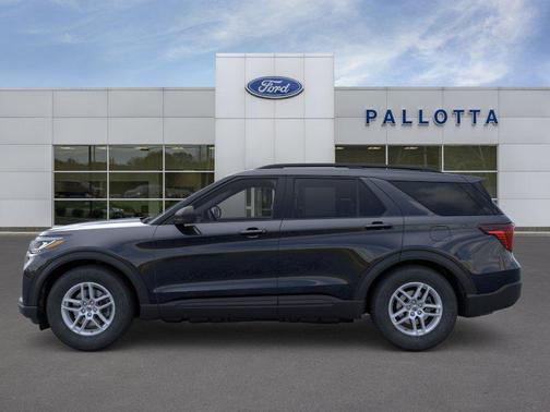 Agate Black Metallic 2026 Ford Explorer Active w/200A Pkg