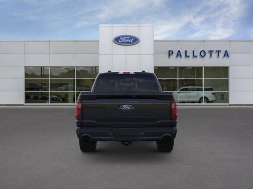 Agate Black Metallic 2026 Ford F-150 XLT