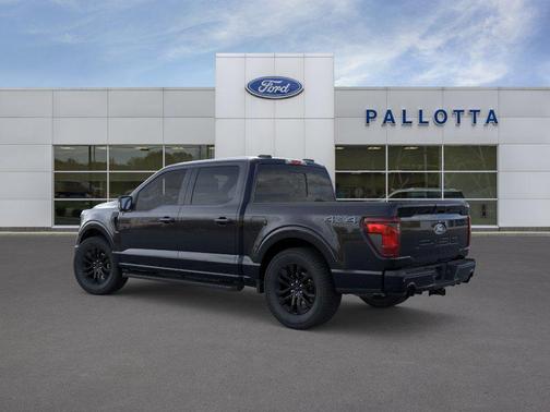 Agate Black Metallic 2026 Ford F-150 XLT