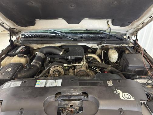 2005 Chevrolet Silverado 2500 LS H/D Crew Cab