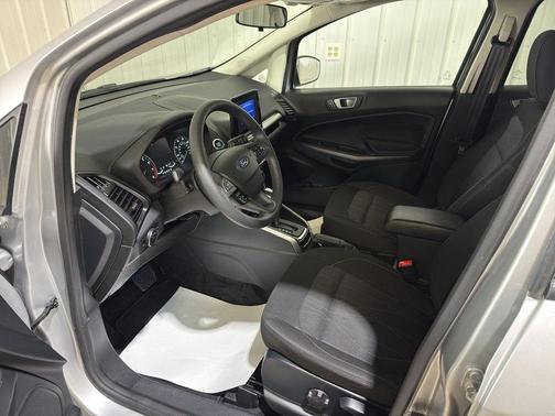 Moondust Silver Metallic 2022 Ford EcoSport SE
