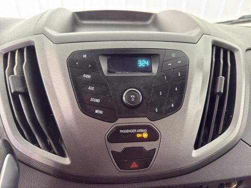 Oxford White 2018 Ford Transit-250 Base