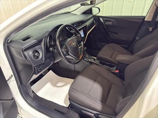 2016 Scion iM Base