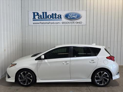2016 Scion iM Base