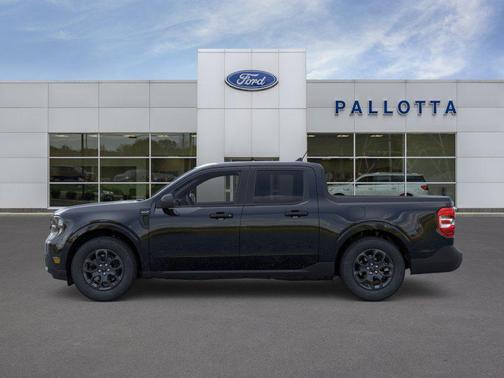 Shadow Black 2026 Ford Maverick XLT